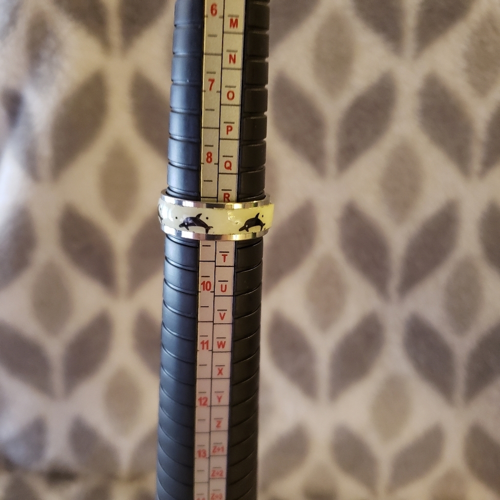 NEW Unisex Stainless Steel Glow In The‎ Dark Dolphin Ring Size 9